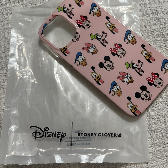 Stoney Clover Lane X Disney Sensational 8 iPhone 12 Pro Max Case - Picture 3 of 4
